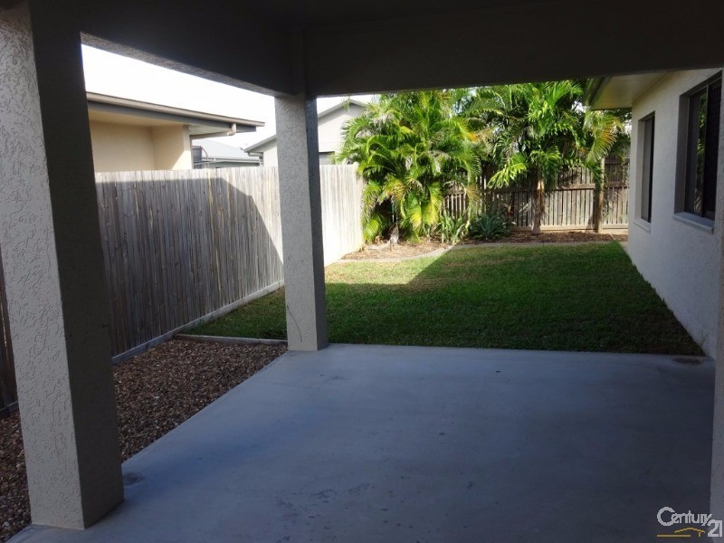 24 Skardon Place, Kelso QLD 4815