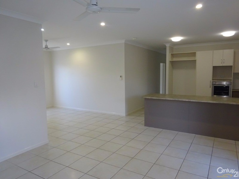 24 Skardon Place, Kelso QLD 4815