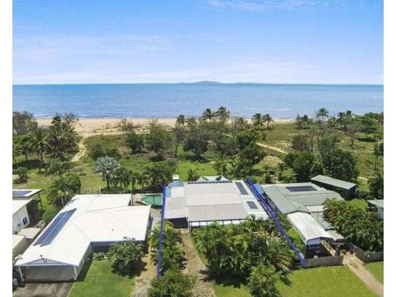 26 The Esplanade, Toolakea QLD 4818