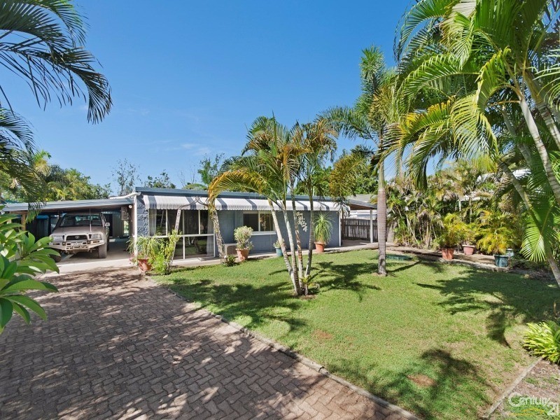 26 The Esplanade, Toolakea QLD 4818