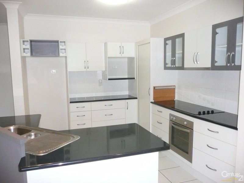 6 San Antonio Court, Mount Louisa QLD 4814