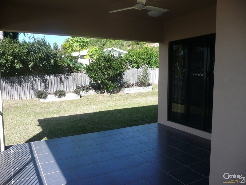 6 San Antonio Court, Mount Louisa QLD 4814