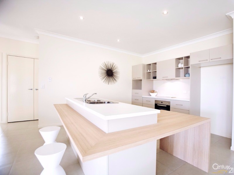 22 Dunlop Street, Kelso QLD 4815