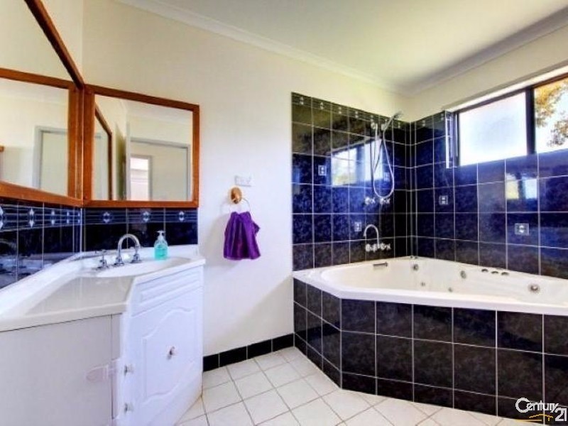 10 Murchison Court, Wulguru QLD 4811