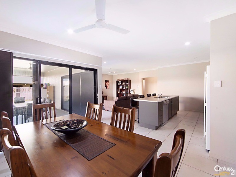 14 Oculina Street, Burdell QLD 4818