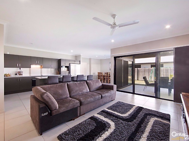 14 Oculina Street, Burdell QLD 4818