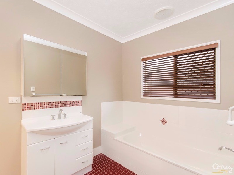 112 Freshwater Drive, Douglas QLD 4814