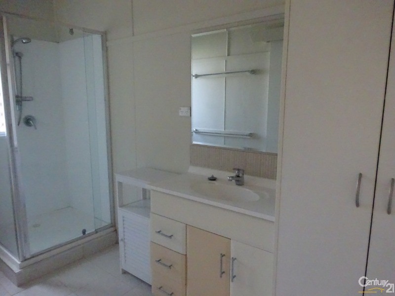 B/36 Ralston Street, West End QLD 4810