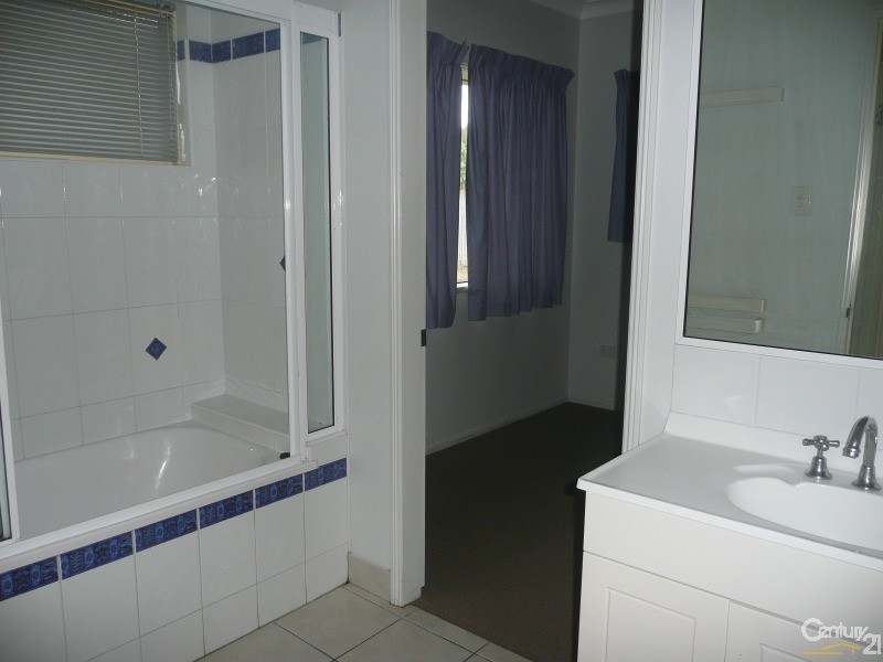 3 Cardno Court, Kelso QLD 4815