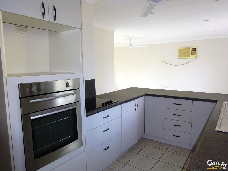 49 Marina Drive, Bushland Beach QLD 4818