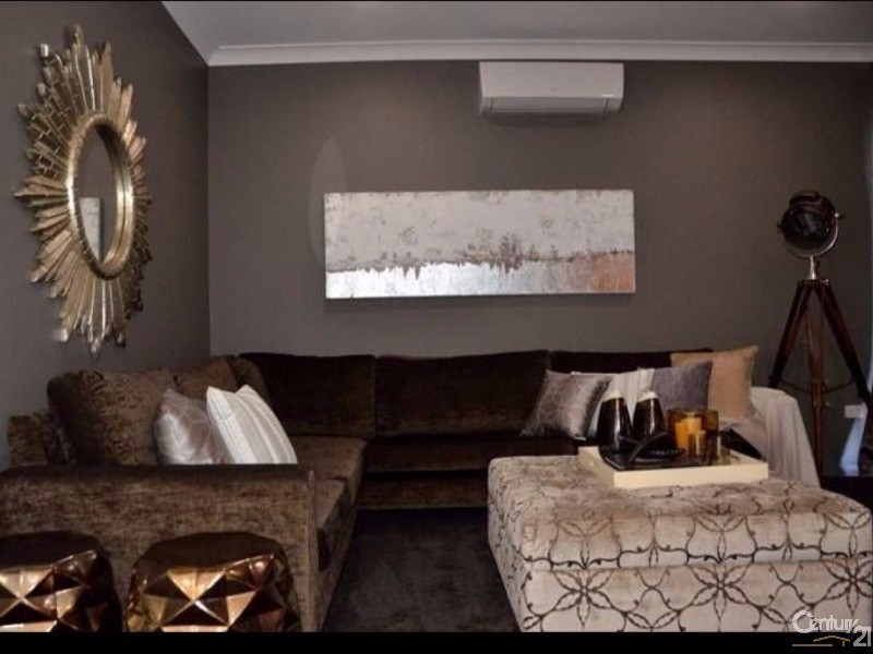 11 Featherwood Street, Mount Low QLD 4818