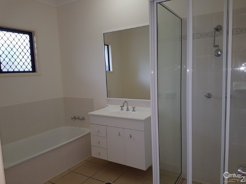 14 Aquatic Place, Idalia QLD 4811