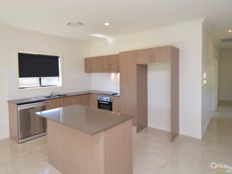 74 Bonnett Road, Mount Low QLD 4818