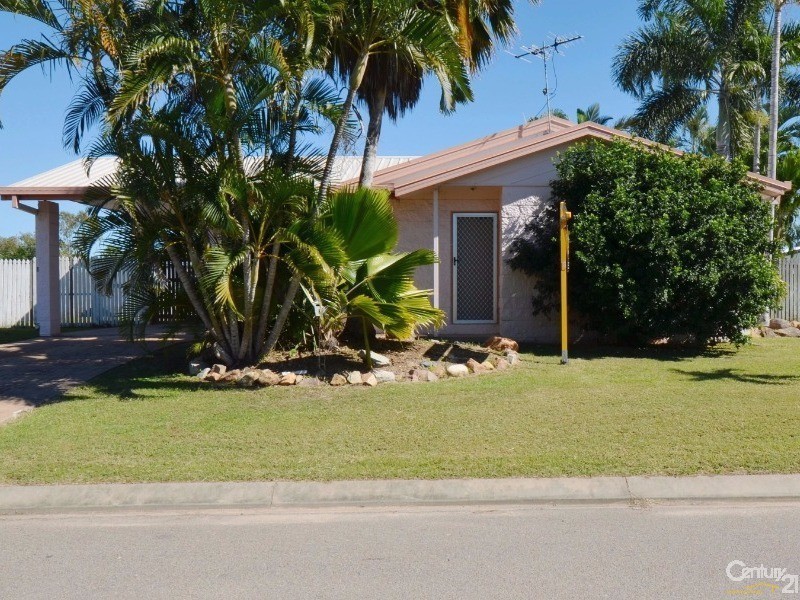 2 Raffles Court, Kelso QLD 4815