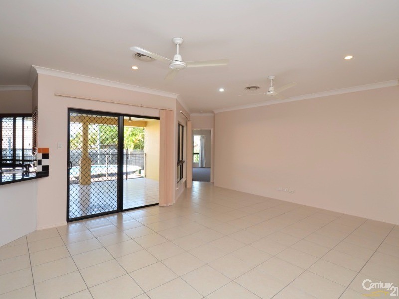 22 Monaro Circuit, Mount Louisa QLD 4814