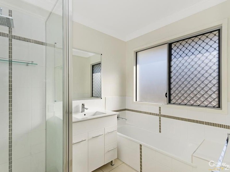 94 Marquise Circuit, Burdell QLD 4818