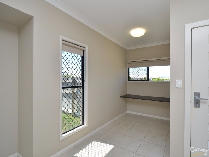 11 Brooke Lane, Burdell QLD 4818