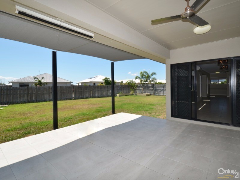 11 Brooke Lane, Burdell QLD 4818