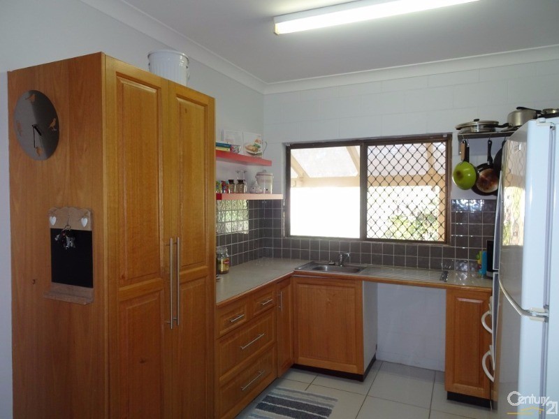 17 Alford Street, Deeragun QLD 4818