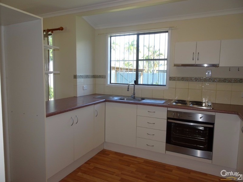 34 University Road, Wulguru QLD 4811