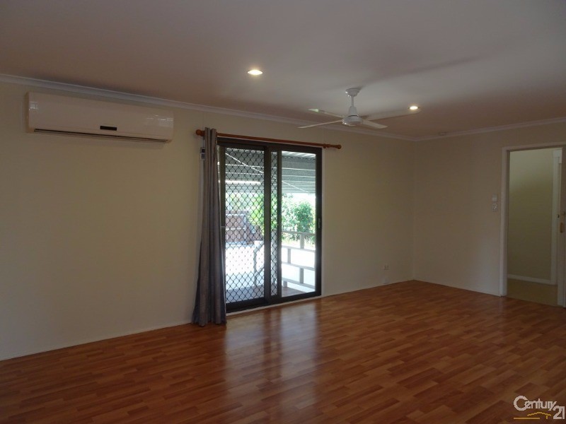 34 University Road, Wulguru QLD 4811
