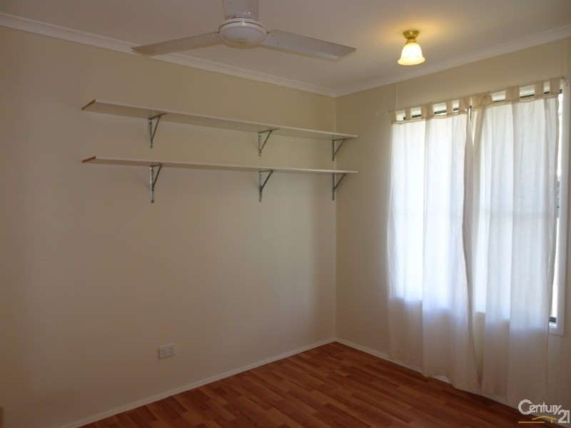34 University Road, Wulguru QLD 4811