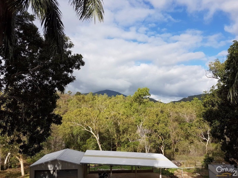 32  Mt Elliot Drive, Alligator Creek QLD 4816