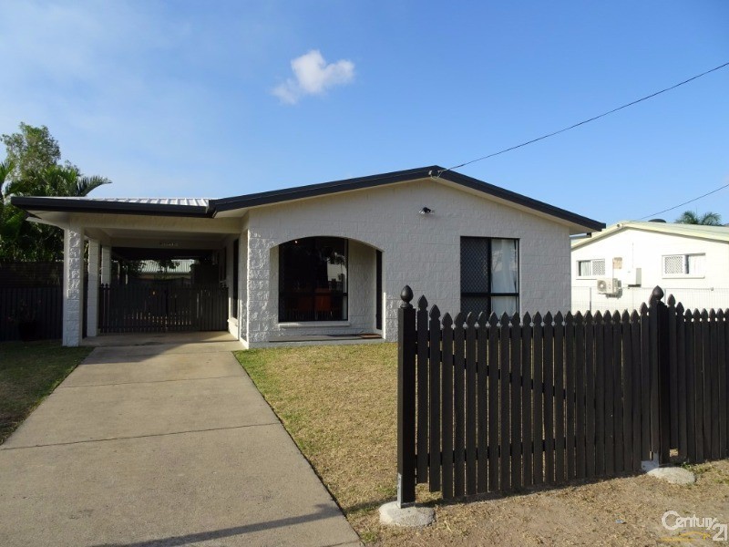 15 Yut Fay Avenue, Kelso QLD 4815