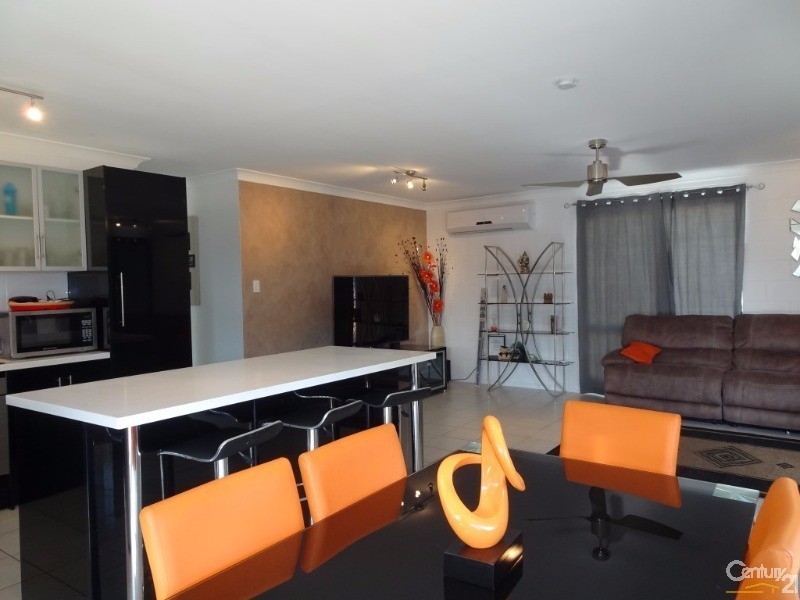 15 Yut Fay Avenue, Kelso QLD 4815