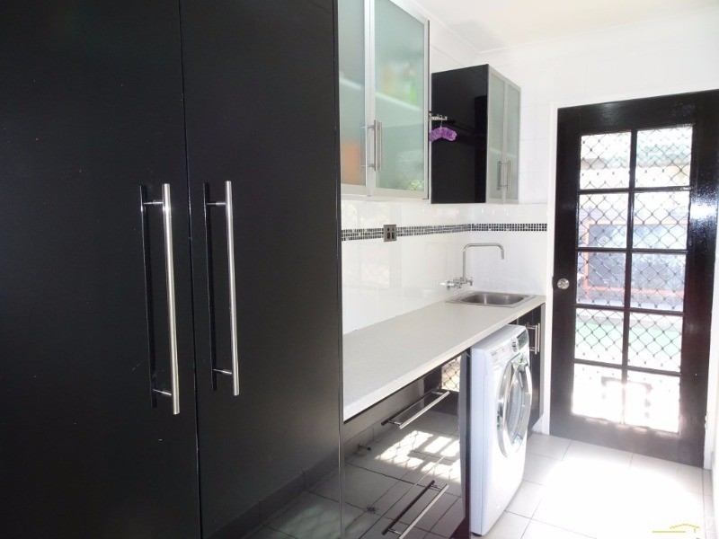 15 Yut Fay Avenue, Kelso QLD 4815