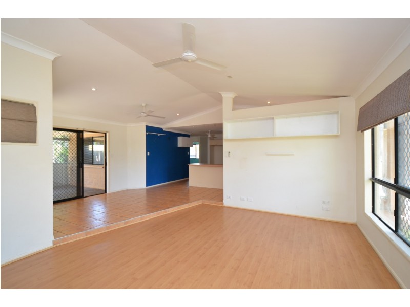 8 Waterman Close, Kirwan QLD 4817