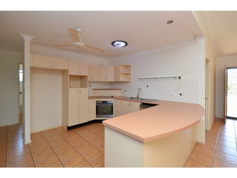 8 Waterman Close, Kirwan QLD 4817