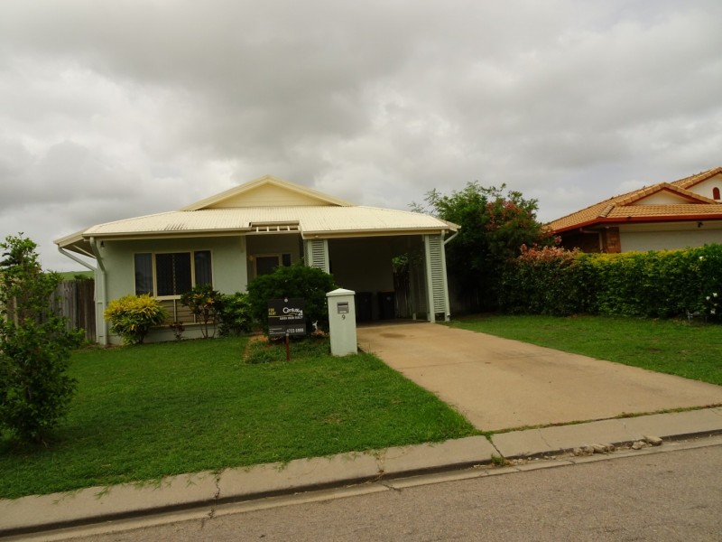 9 Eureka Crescent, Kirwan QLD 4817