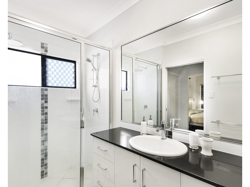 3B  Hancock Road, Alligator Creek QLD 4816