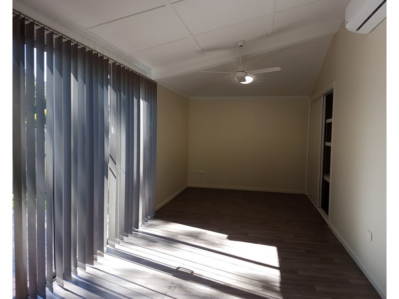 3 Garrick Street, West End QLD 4810