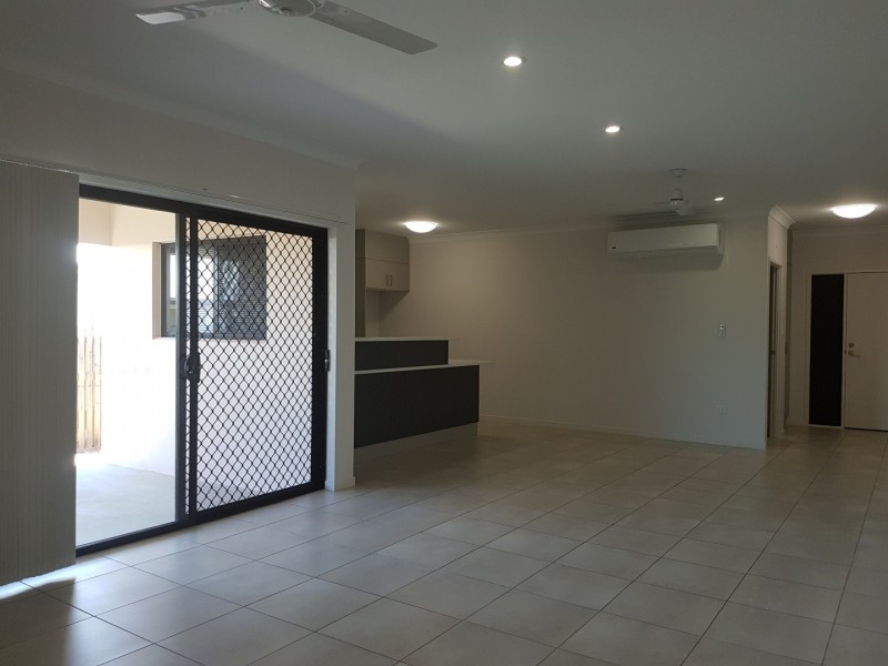 7  Sorghum Street, Rasmussen QLD 4815