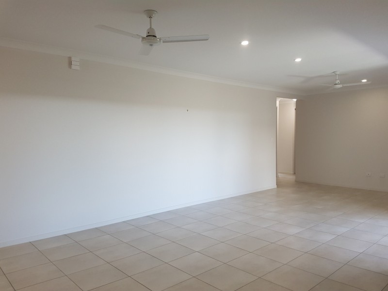 7  Sorghum Street, Rasmussen QLD 4815