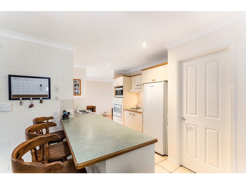 29 Eureka Cres, Kirwan QLD 4817