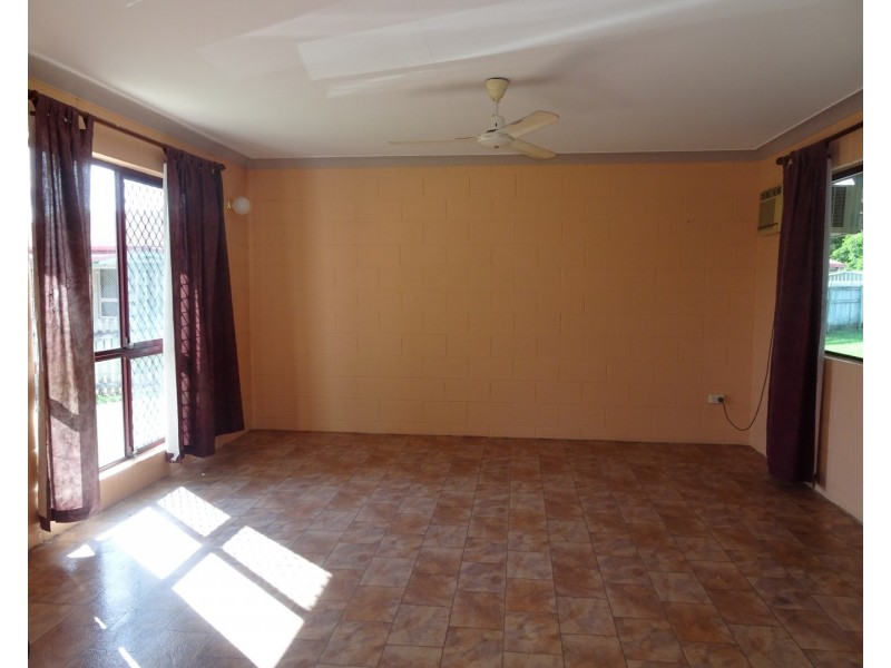 7 Raven Court, Kelso QLD 4815