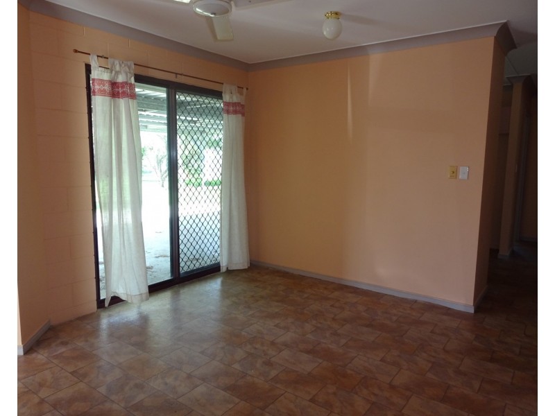 7 Raven Court, Kelso QLD 4815