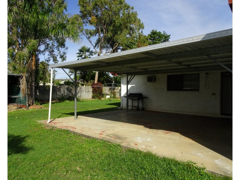 7 Raven Court, Kelso QLD 4815