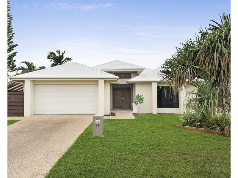 24 Pacific Avenue, Bushland Beach QLD 4818