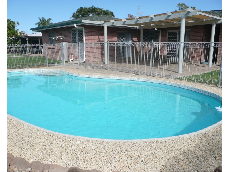 22 Garden Grove Crescent, Kirwan QLD 4817