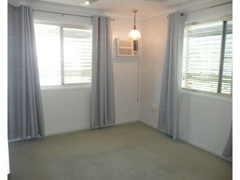 22 Garden Grove Crescent, Kirwan QLD 4817