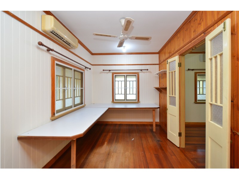 114 Coutts Drive, Bushland Beach QLD 4818