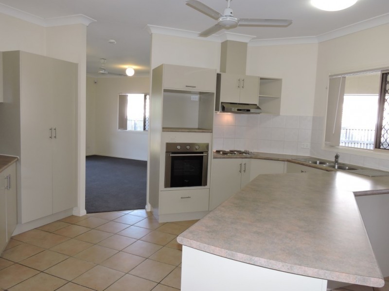 12 Serrata Court, Kirwan QLD 4817