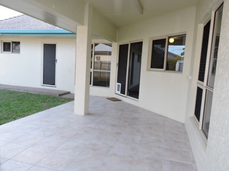 12 Serrata Court, Kirwan QLD 4817