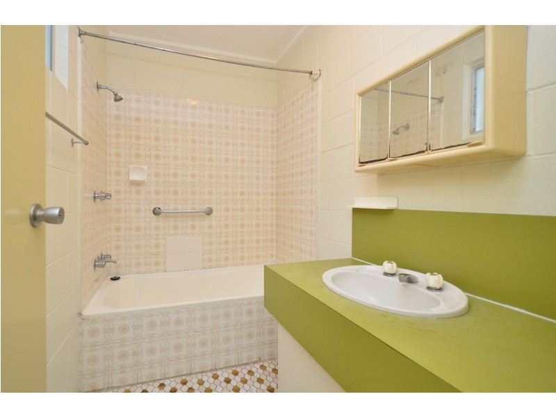 5/7 Seventh Street, Railway Estate QLD 4810