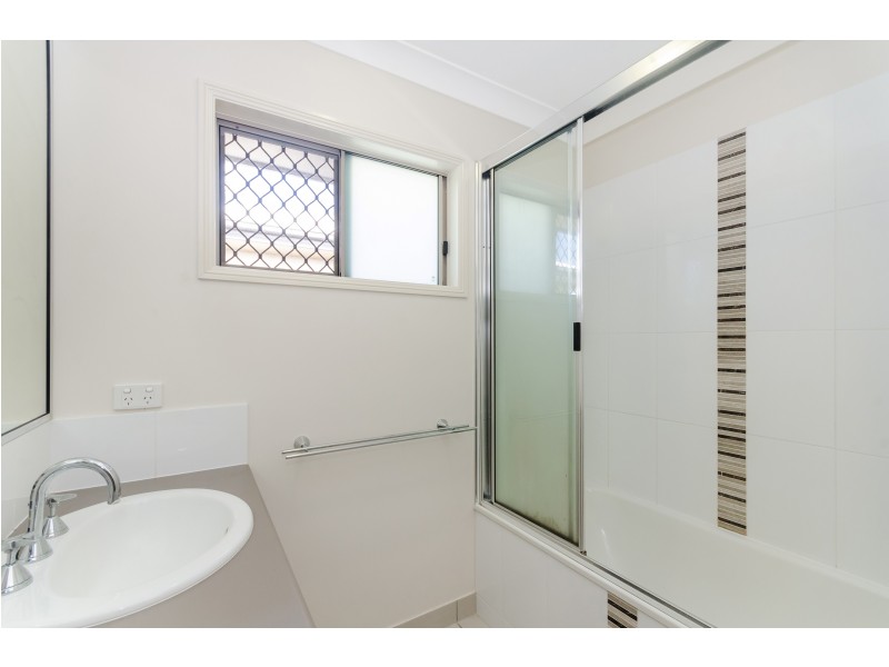 3 Brooke Lane, Burdell QLD 4818