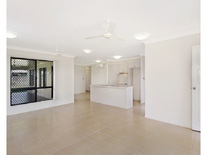 29 Currawinya Court, Bushland Beach QLD 4818